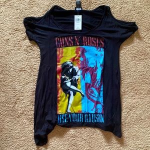 NWT Guns and roses cold shoulder top